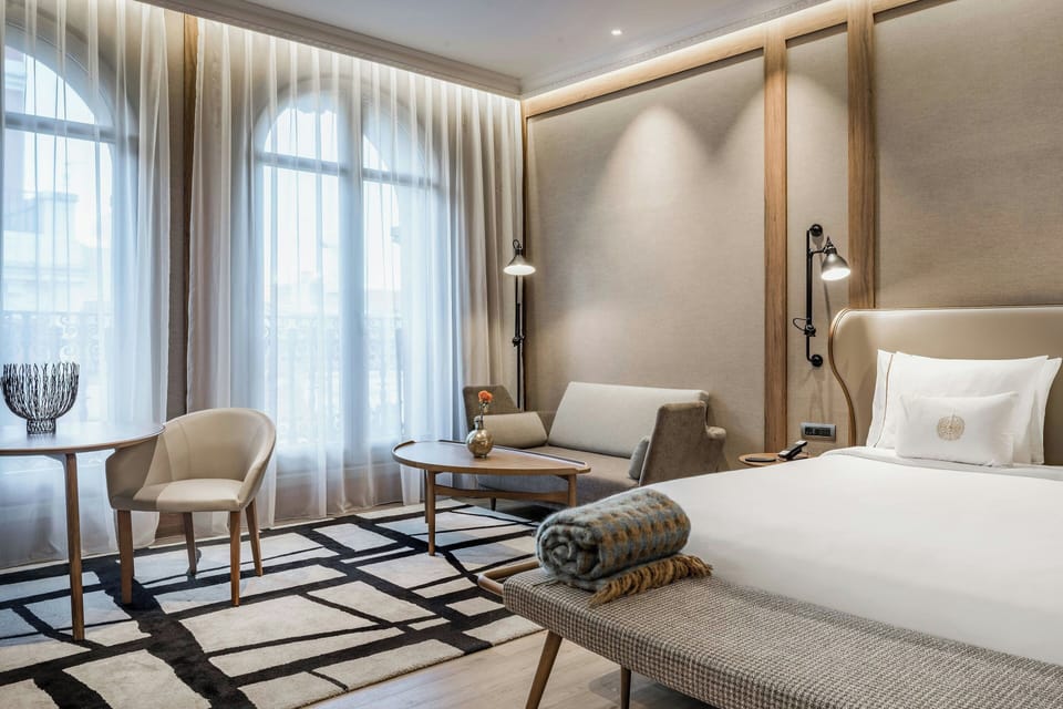 Minibar, in-room safe, desk, blackout drapes