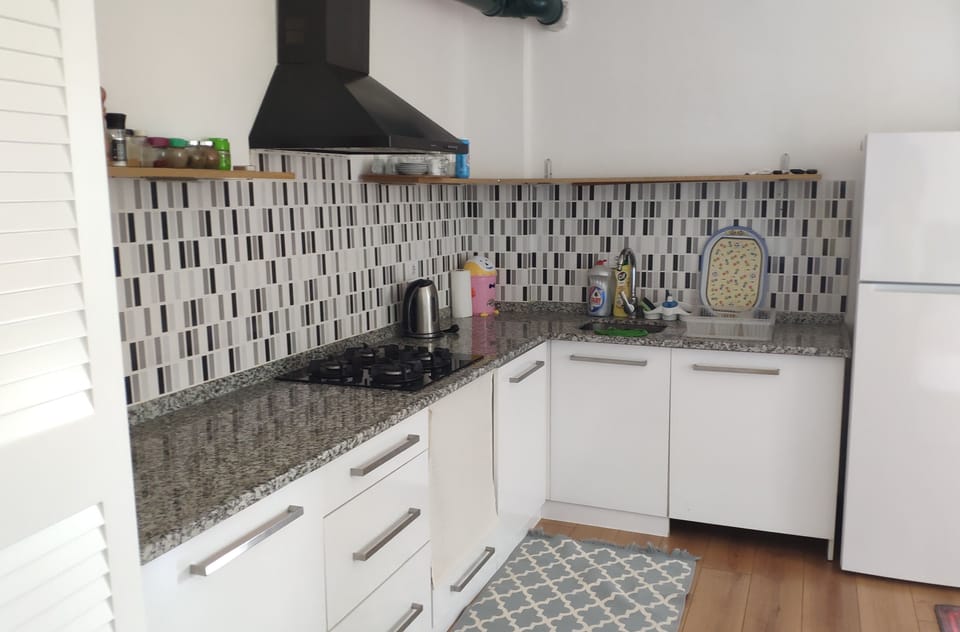 Family Suite | Private kitchen | Mini-fridge, electric kettle