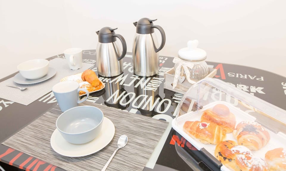 Daily buffet breakfast for a fee