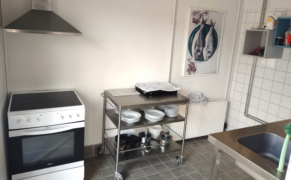 Triple Room | Shared kitchen facilities