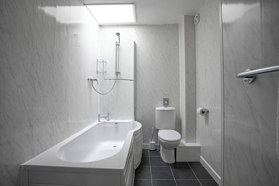 Family Room | Free WiFi