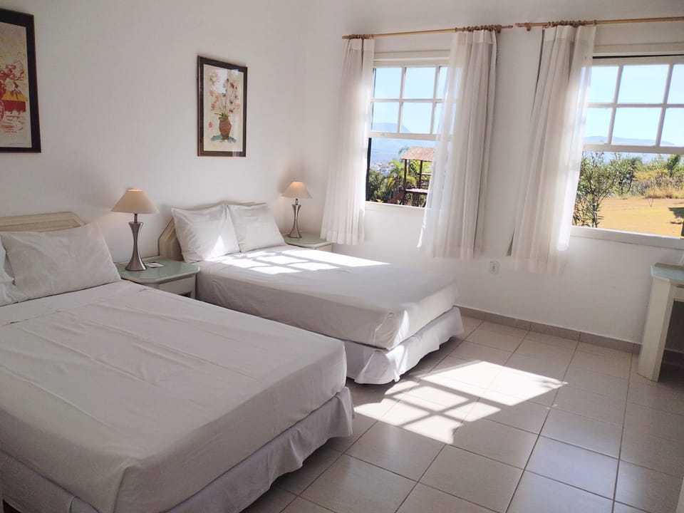 Family Room (Superior) | Premium bedding, minibar, in-room safe, desk