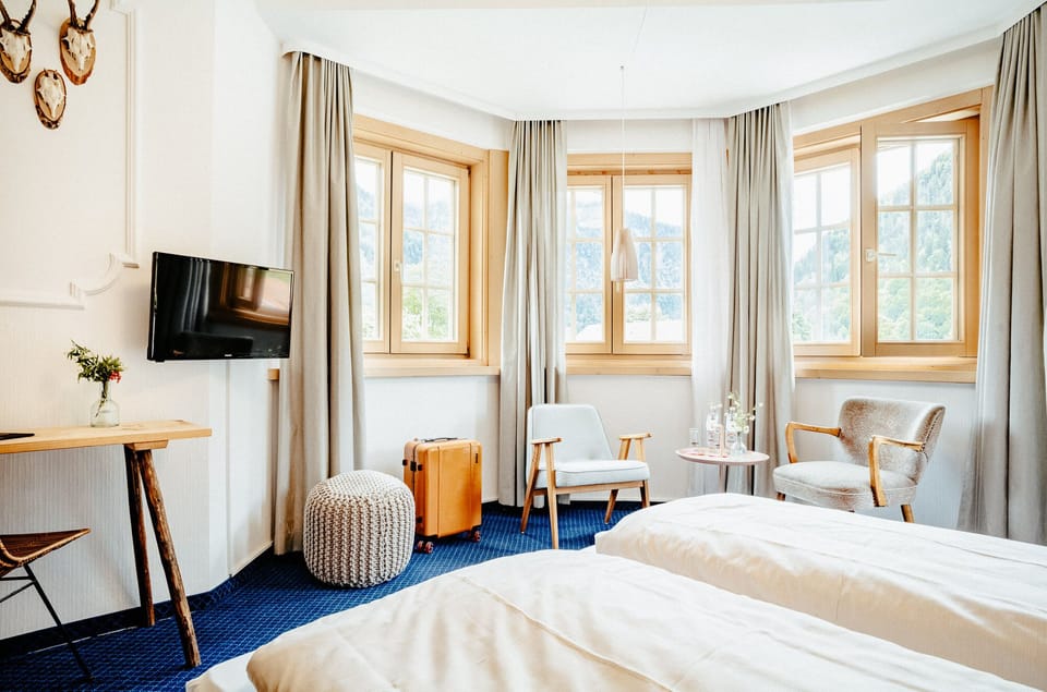 DZ3: Comfort Double Room | Desk, laptop workspace, iron/ironing board, free WiFi