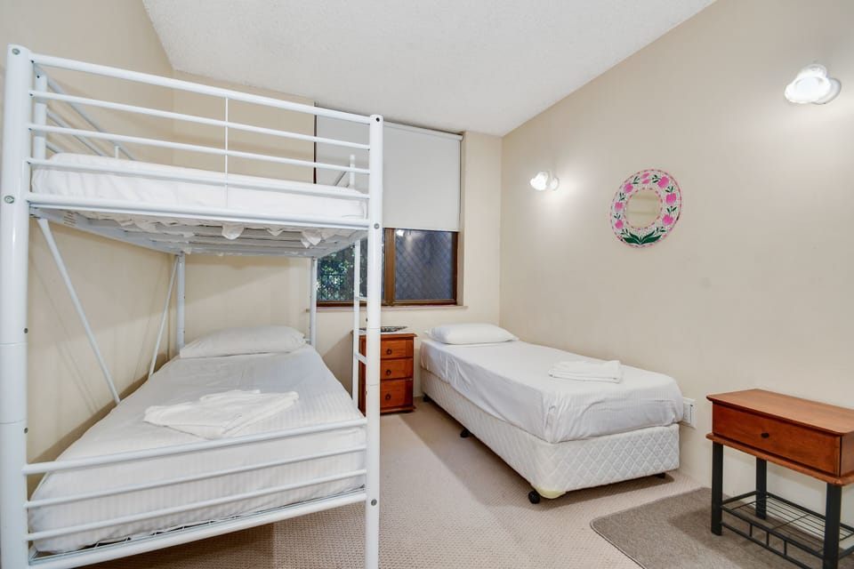 Apartment, 2 Bedrooms | Iron/ironing board, bed sheets