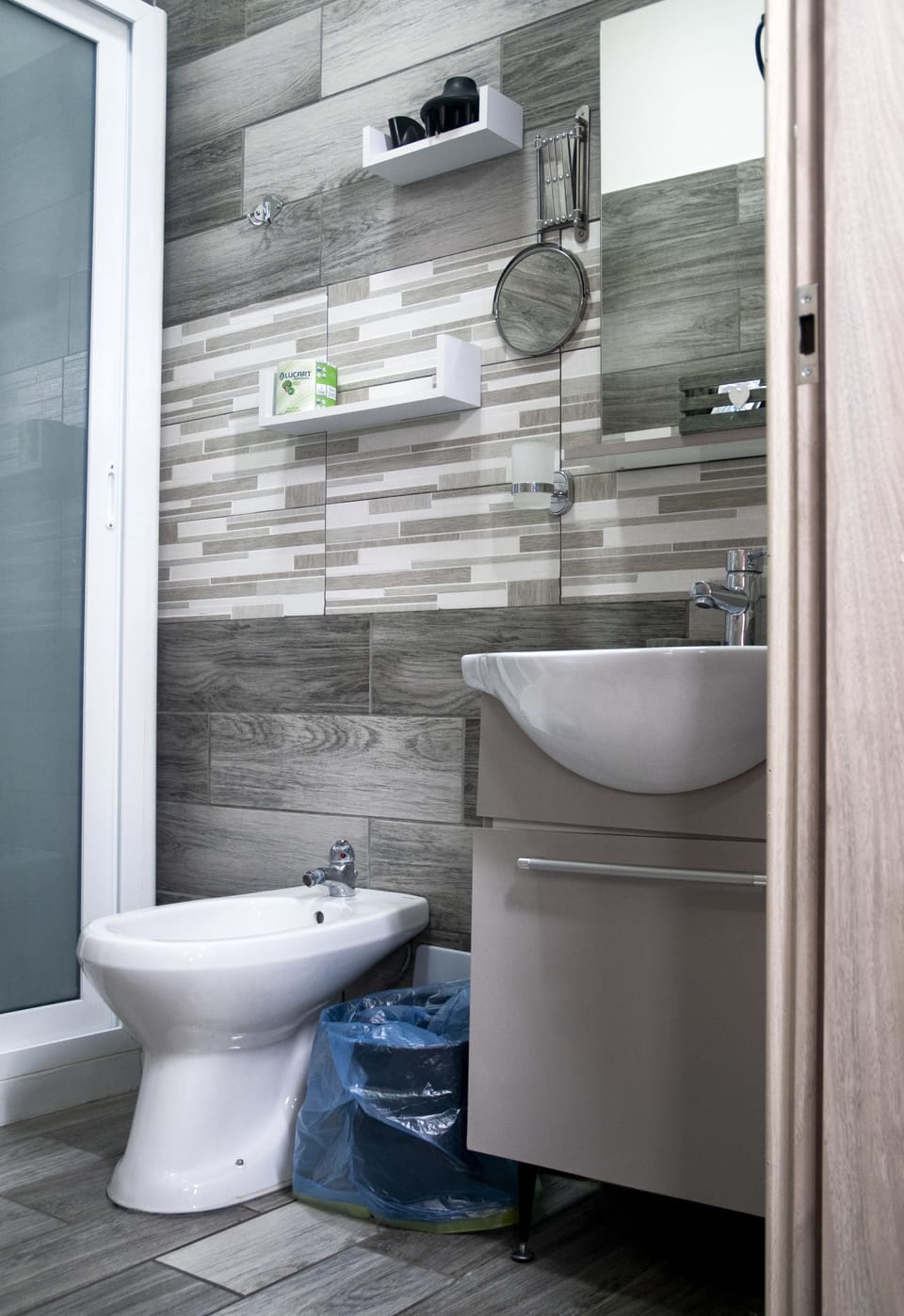 Family Room, Multiple Beds | In-room safe, desk, iron/ironing board, free WiFi