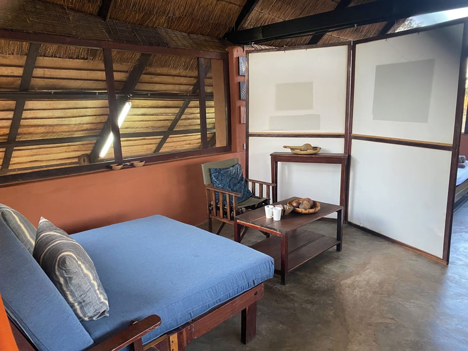 Romantic Cottage, 2 Bedrooms, Lagoon View | Bed sheets