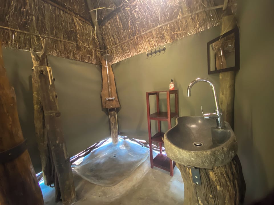 Romantic Cottage, 2 Bedrooms, Lagoon View | Bathroom | Shower, towels, soap, toilet paper