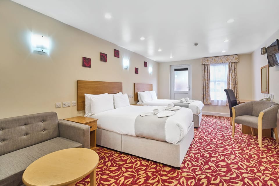 Standard Room, 2 Double Beds, Non Smoking | Iron/ironing board, free WiFi, bed sheets