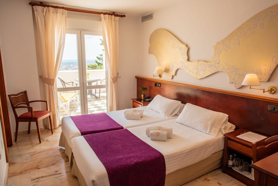 Double Room | In-room safe, desk, blackout drapes, iron/ironing board