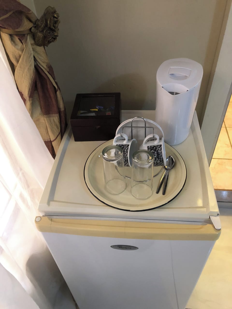 Standard Room, 1 King Bed | Minibar, free WiFi, bed sheets