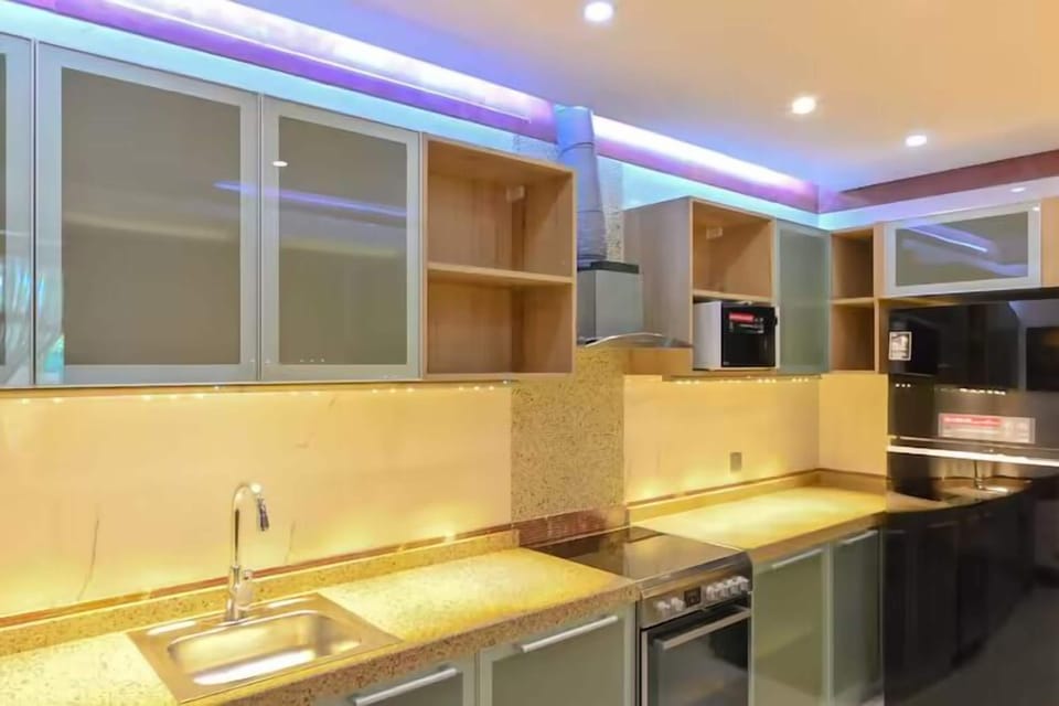 Minibar, in-room safe, desk, soundproofing