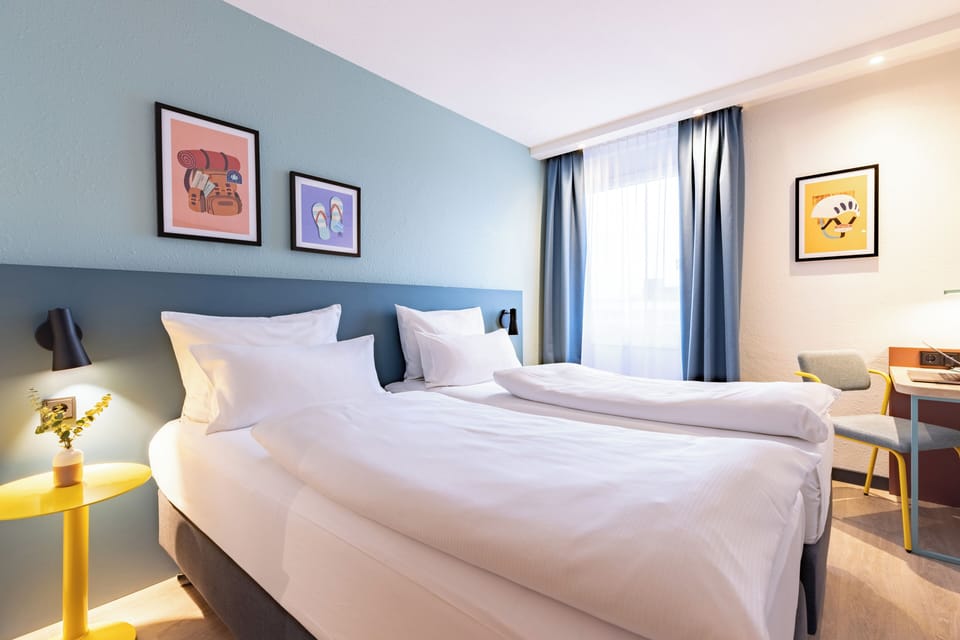 Standard Double Room | In-room safe, blackout drapes, soundproofing, free cribs/infant beds