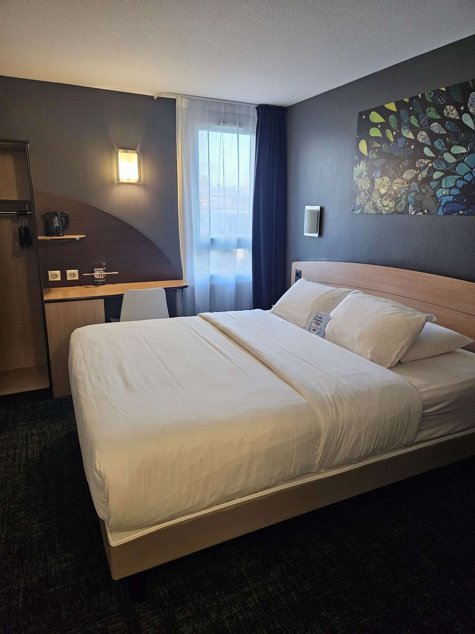 Standard Room, 1 Double Bed | Premium bedding, desk, blackout drapes, soundproofing