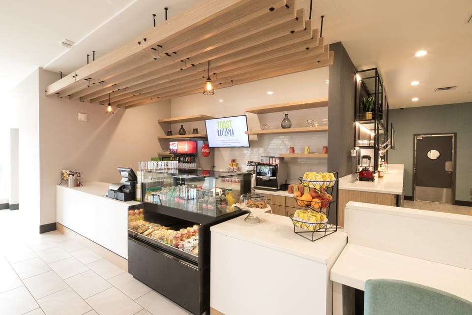 Daily cooked-to-order breakfast for a fee