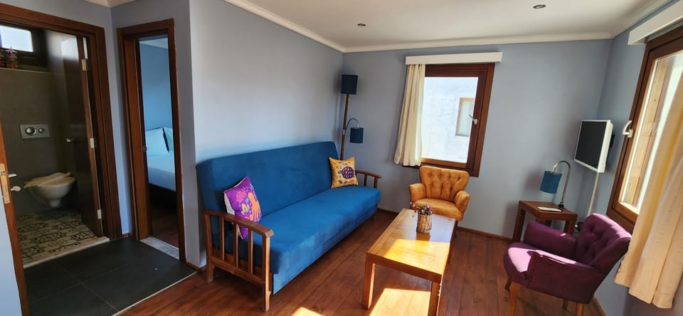 Family Apartment, 2 Bedrooms with Kitchen and Pool View  | 1 bedroom, Egyptian cotton sheets, premium bedding, desk