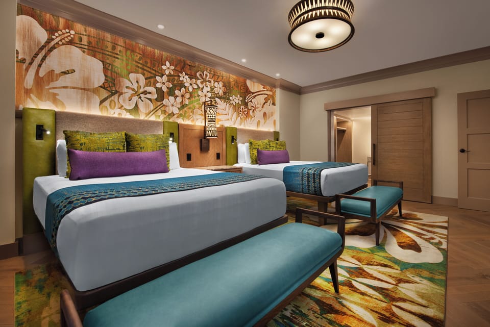 1 Bedroom Suite - Club Level | Hypo-allergenic bedding, in-room safe, desk, iron/ironing board