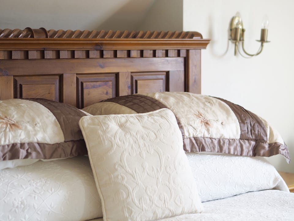 Double Room, Ensuite | 1 bedroom, premium bedding, desk, iron/ironing board