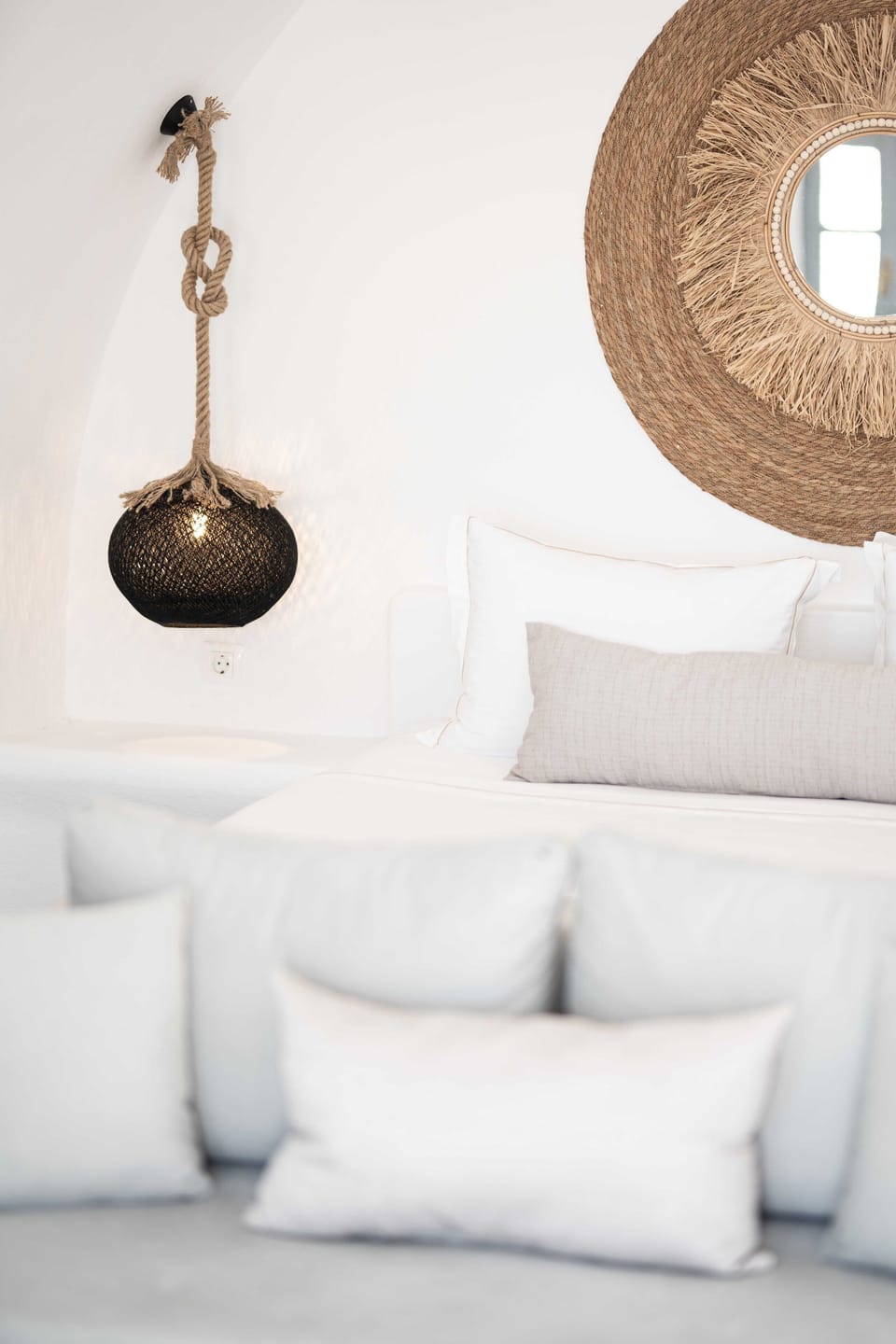 Design Cave Room with Sea View & Caldera View | In-room safe, soundproofing, iron/ironing board, free WiFi