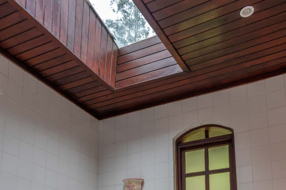 Bungalow, Multiple Beds | Bathroom | Shower, free toiletries, hair dryer, towels