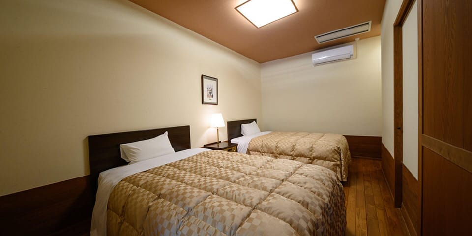 Traditional Room | In-room safe, free WiFi, bed sheets