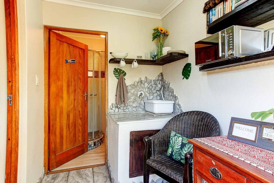 Comfort Double Room | Premium bedding, free WiFi, bed sheets