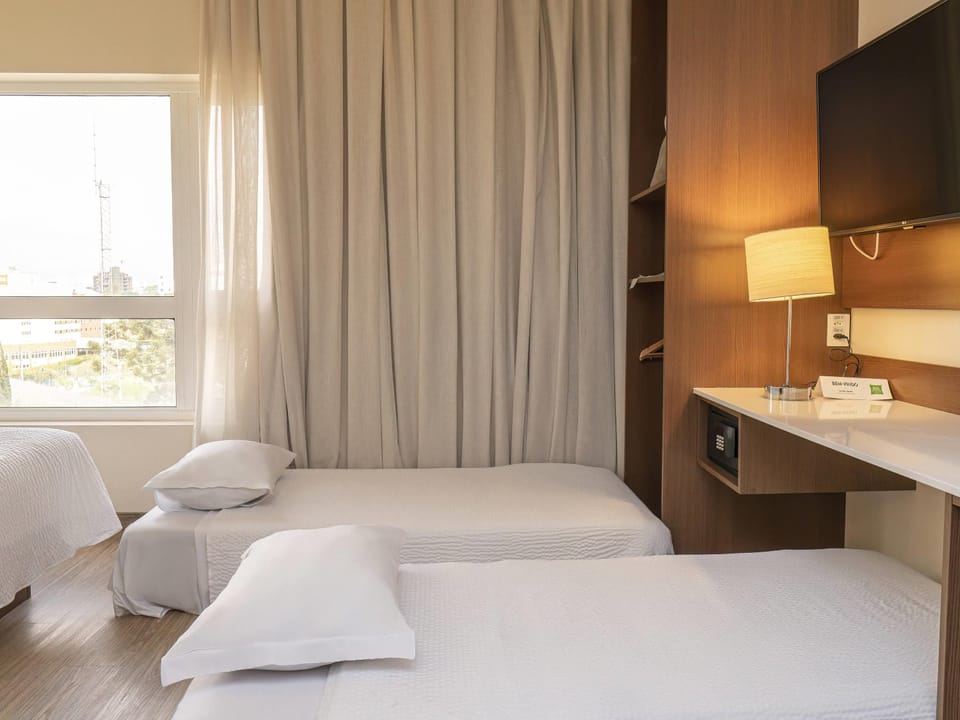 Premium bedding, pillowtop beds, in-room safe, desk