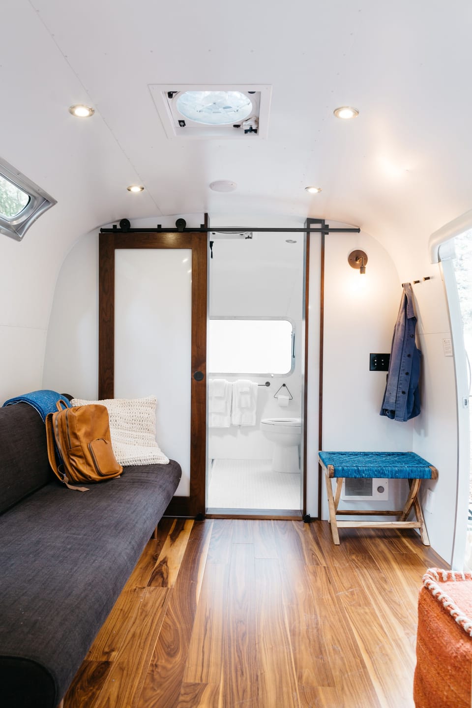 Premium bedding, memory foam beds, in-room safe, free WiFi