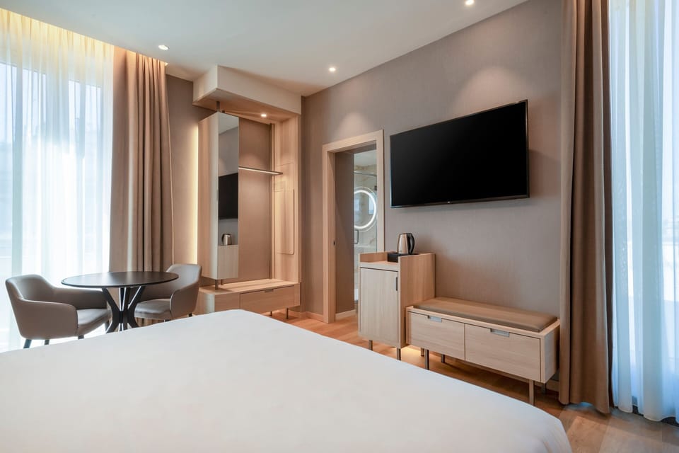 In-room safe, blackout drapes, soundproofing, free cribs/infant beds