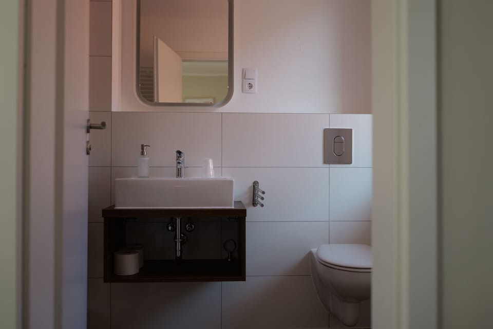 Double Room | Desk, laptop workspace, blackout drapes, travel crib
