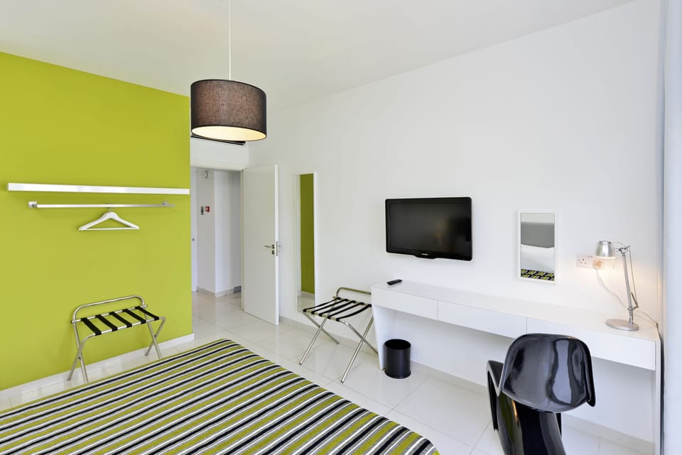 1 bedroom, premium bedding, in-room safe, soundproofing