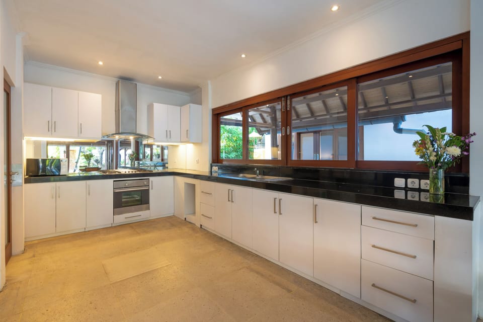 Family Villa, Private Pool (7 Bedrooms) | Private kitchen | Fridge, microwave, oven, stovetop