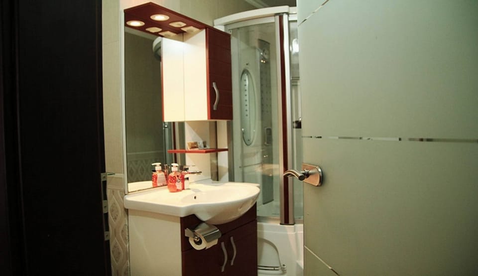 In-room safe, desk, soundproofing, iron/ironing board