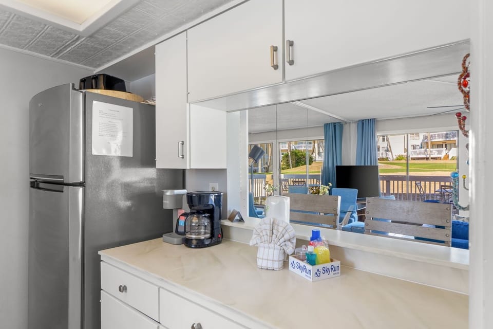 Condo, 1 Bedroom | Interior
