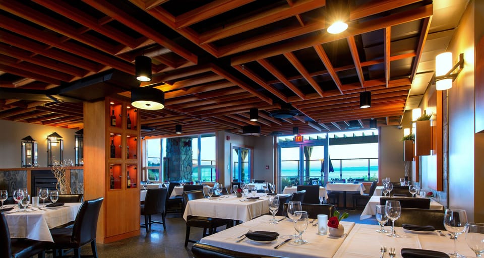 Lunch, dinner, brunch served; ocean views