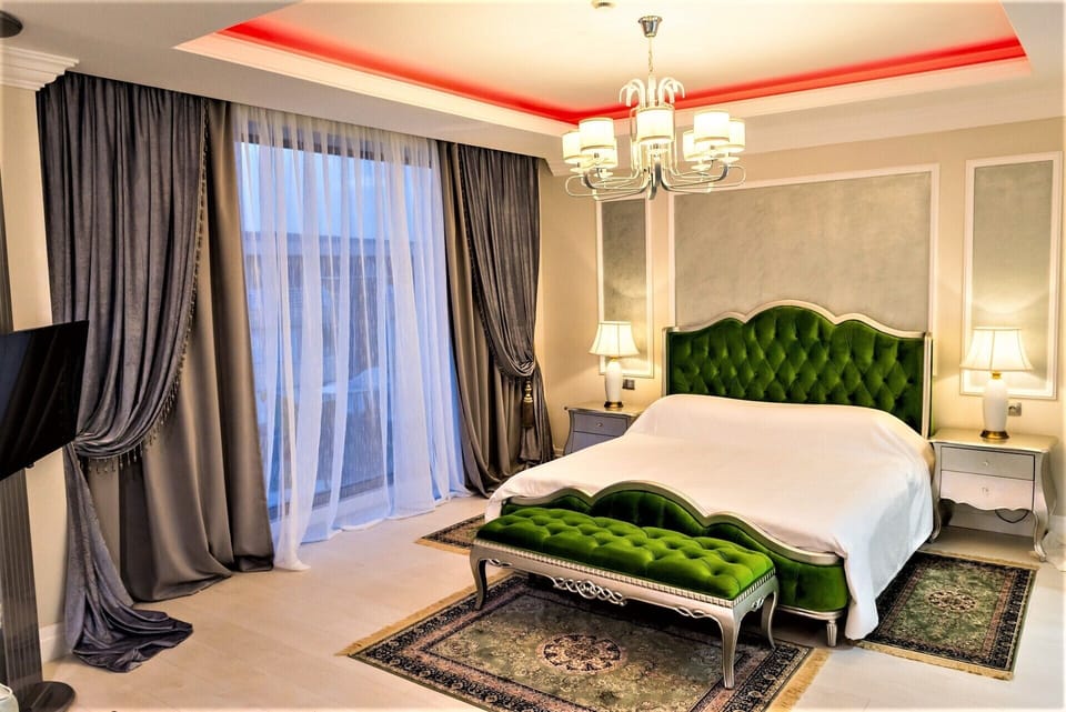 Duplex, Terrace | 1 bedroom, minibar, in-room safe, desk
