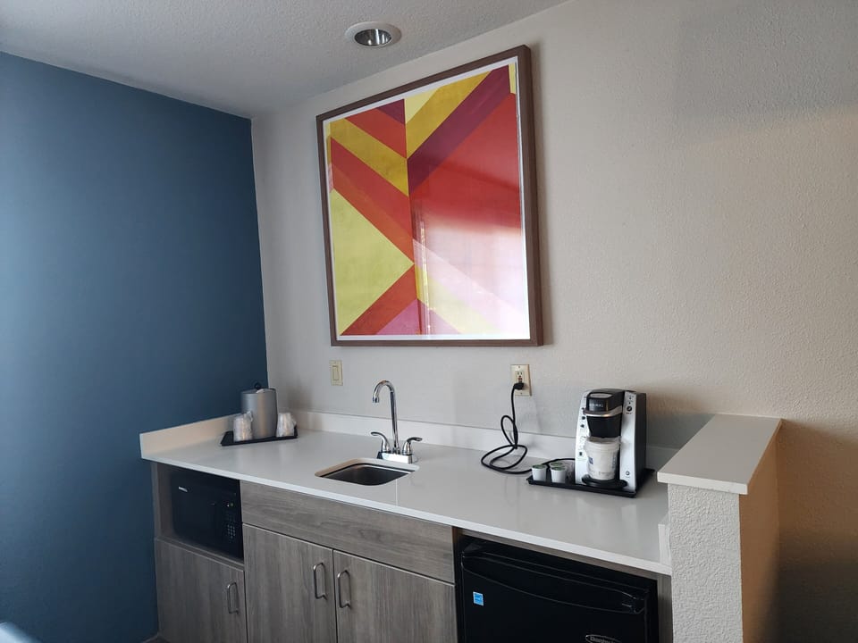 Suite, 1 Bedroom | Premium bedding, pillowtop beds, in-room safe, desk