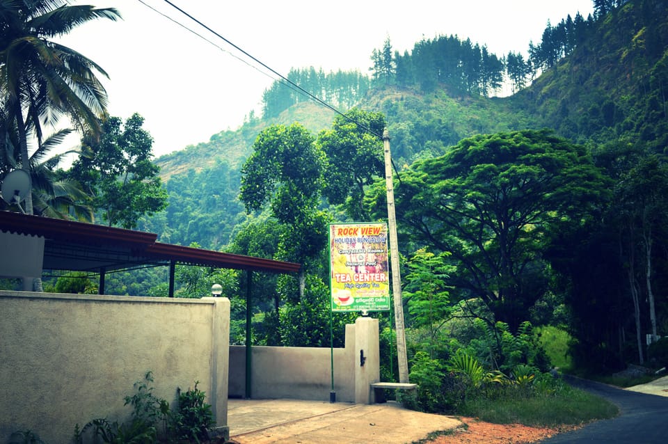 Rockview Holiday Bungalow Bed and Breakfast in Central Province