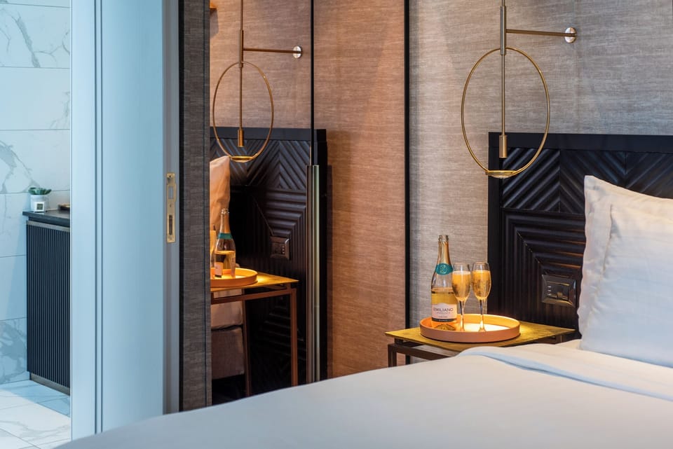 Presidential Double Room, 1 King Bed | In-room safe, desk, soundproofing, iron/ironing board