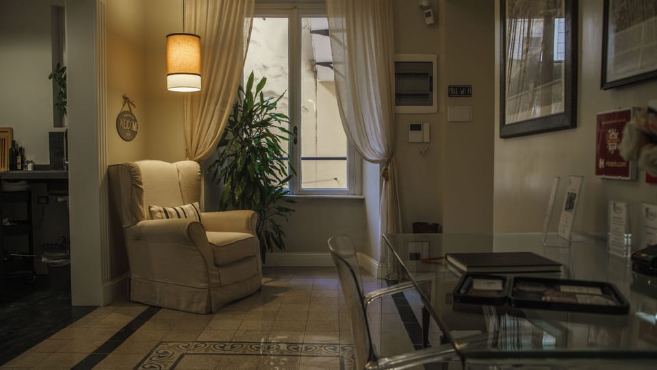 Flat-screen TV, pay movies