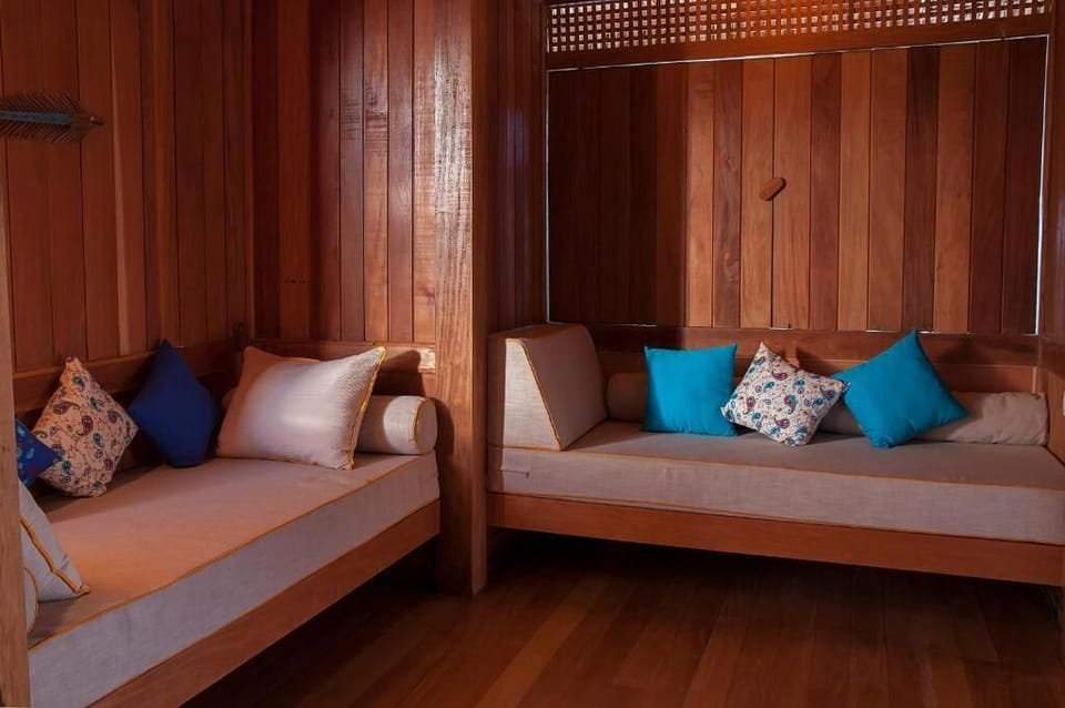Ocean Lodge | Living room