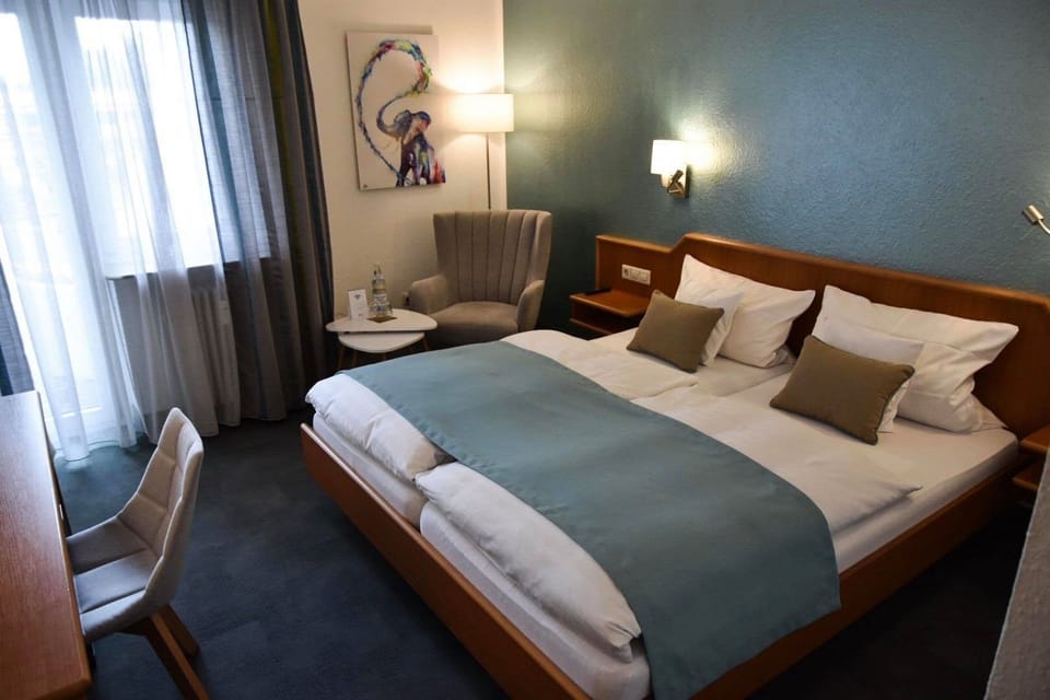 Standard Double Room | Down comforters, in-room safe, desk, soundproofing