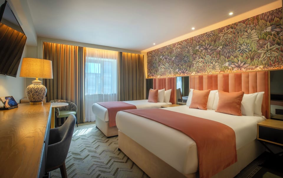 Superior Triple Room | In-room safe, iron/ironing board, free WiFi, bed sheets