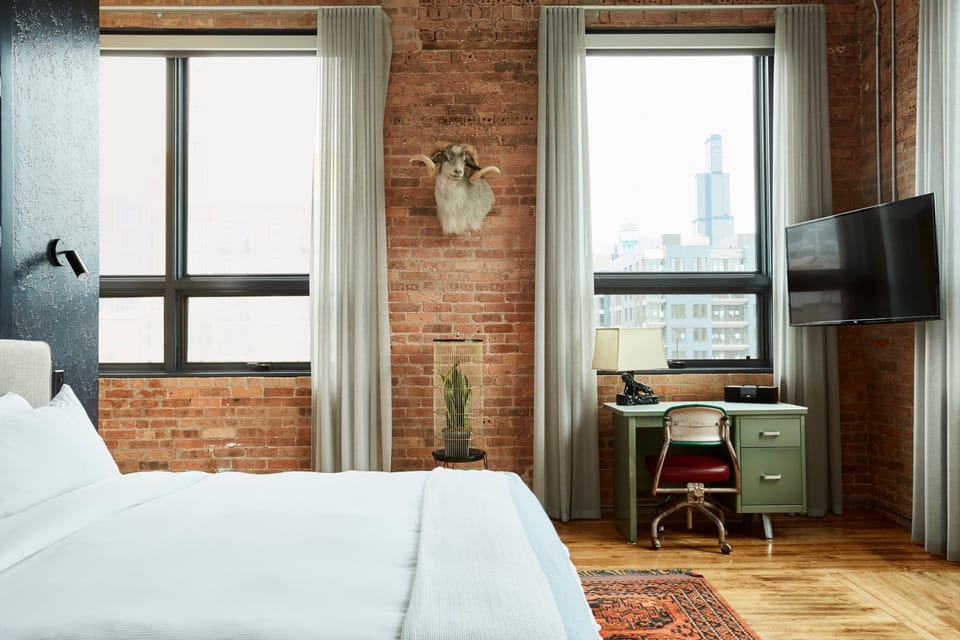 Suite, 1 King Bed (Sinclair) | Premium bedding, desk, soundproofing, iron/ironing board