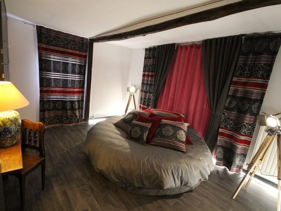 Cottage, Ensuite, Garden View (La Colombe) | 1 bedroom, premium bedding, iron/ironing board, free WiFi