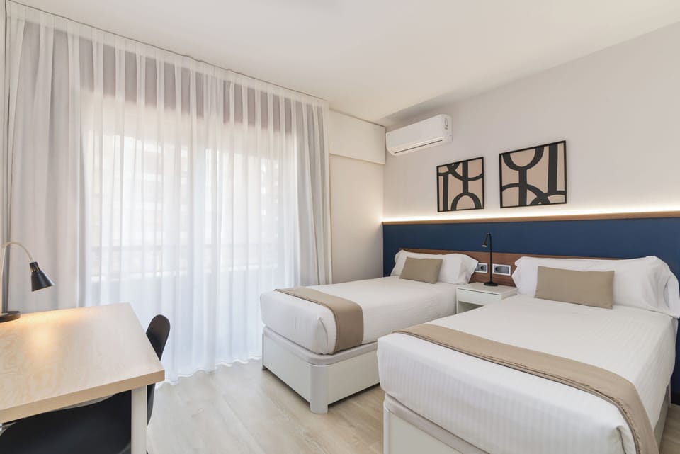 Double Room, Balcony | Premium bedding, down comforters, memory foam beds, minibar