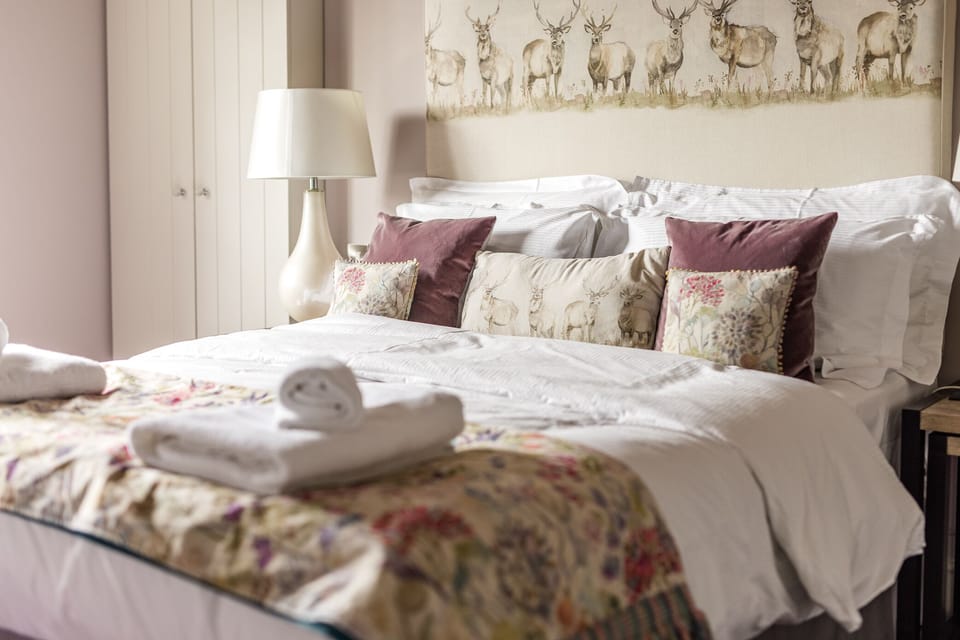 Superior Double or Twin Room | Premium bedding, individually decorated, individually furnished