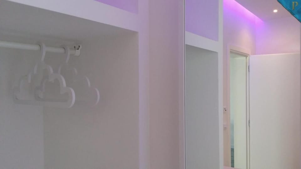 1 bedroom, premium bedding, minibar (free items), in-room safe