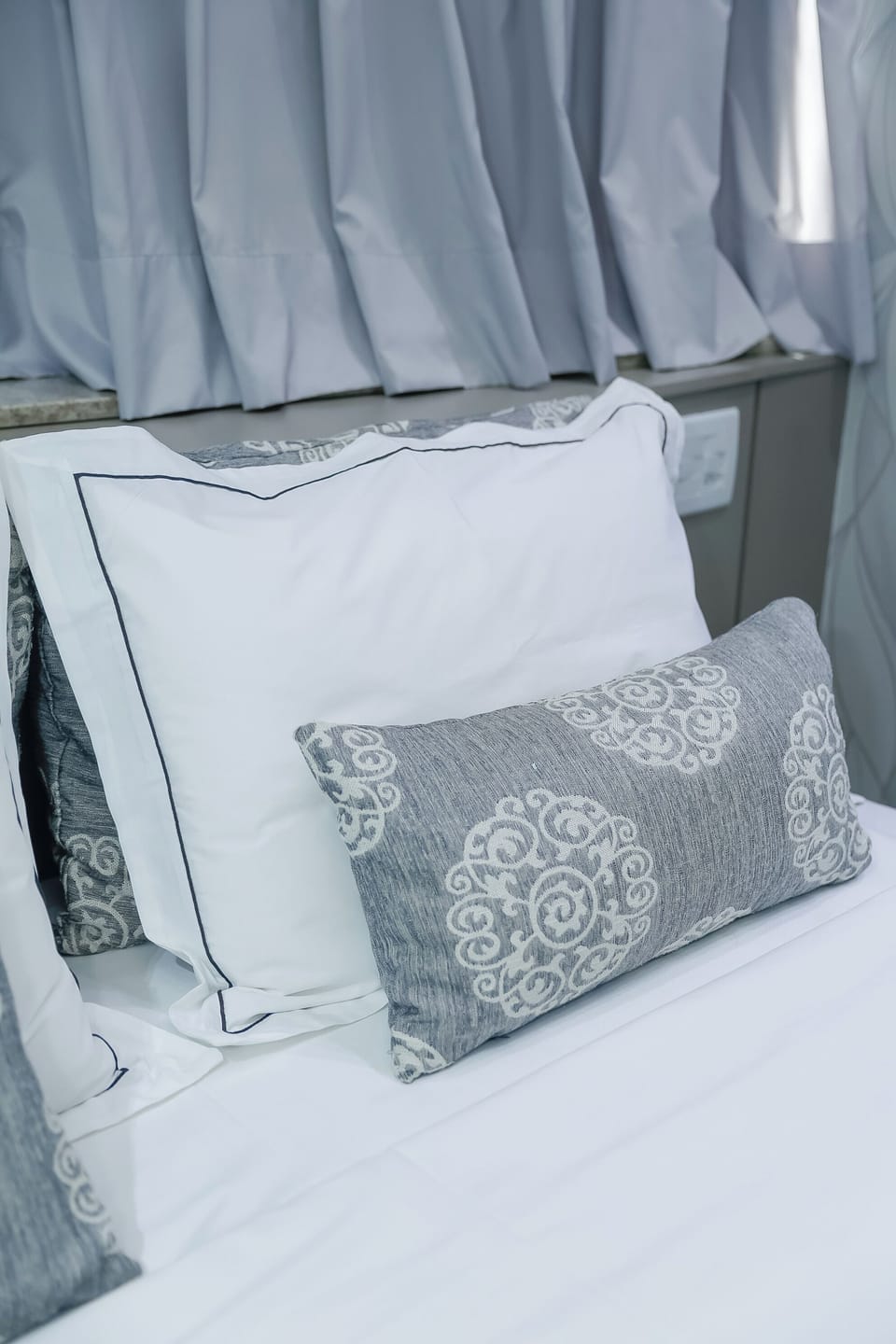 Presidential Double Room | Minibar, in-room safe, blackout drapes, soundproofing