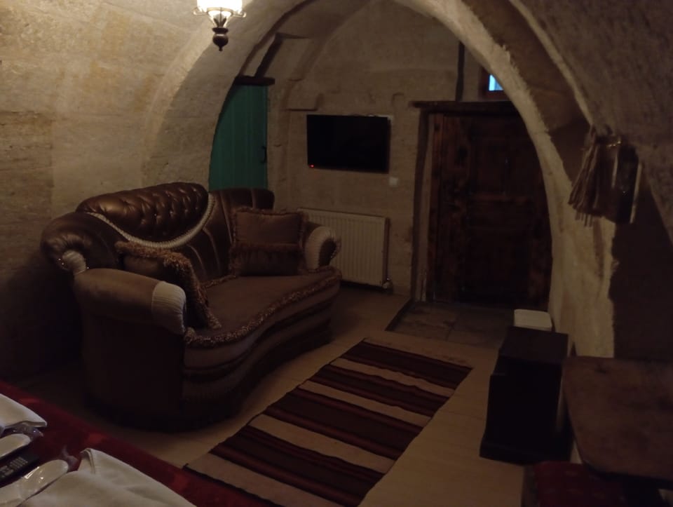 Basic Double Room | Premium bedding, blackout drapes, soundproofing, iron/ironing board