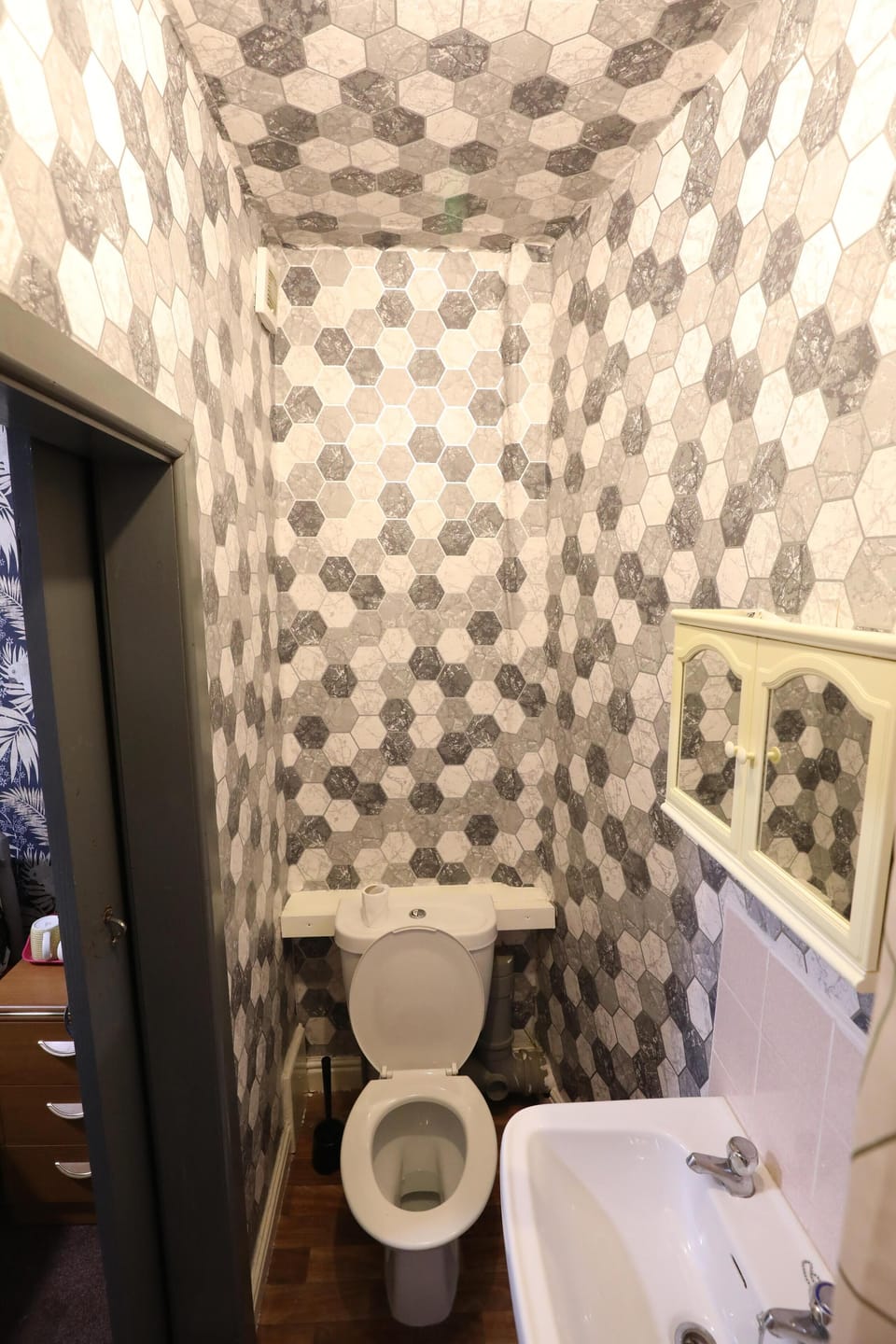 Standard Quadruple Room, Ensuite | Bathroom
